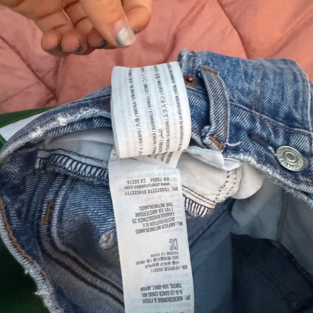 Abercrombie and Fitch Blue Distressed Straight Leg Jeans - Picture 8 of 10